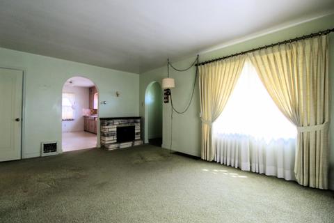 1105 S 7th Ave, Kankakee, IL 60901 photo 4