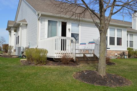 4270 Whitehall Ln, Algonquin, IL 60102 photo 28