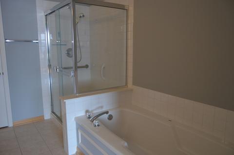 4270 Whitehall Ln, Algonquin, IL 60102 photo 13