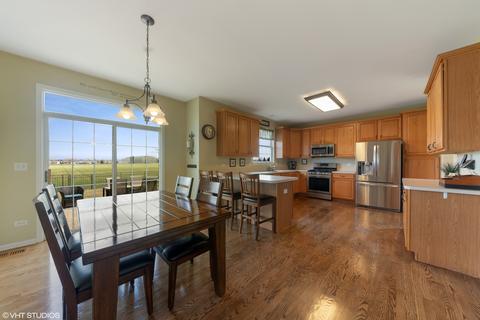 14641 Capital Dr, Plainfield, IL 60544 photo 5