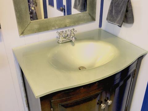 555 S State St, Elgin, IL 60123 photo 8