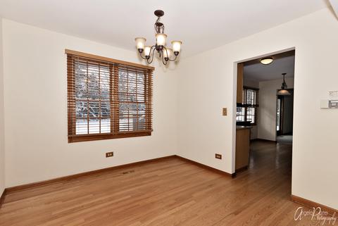 10 Crows Nest Ct, Third Lake, IL 60030 photo 4