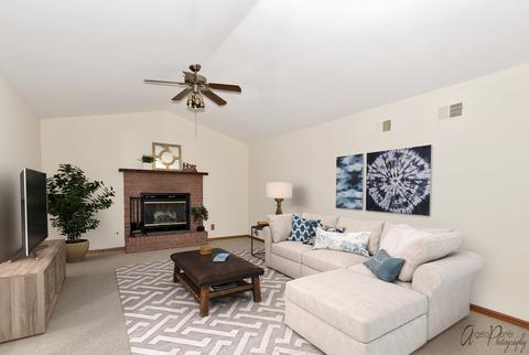 10 Crows Nest Ct, Third Lake, IL 60030 photo 9