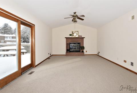 10 Crows Nest Ct, Third Lake, IL 60030 photo 10