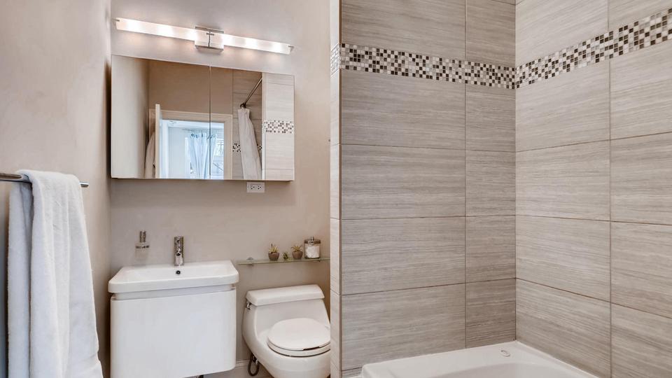  2546 W Haddon Ave #1, Chicago, IL 60622 photo 18