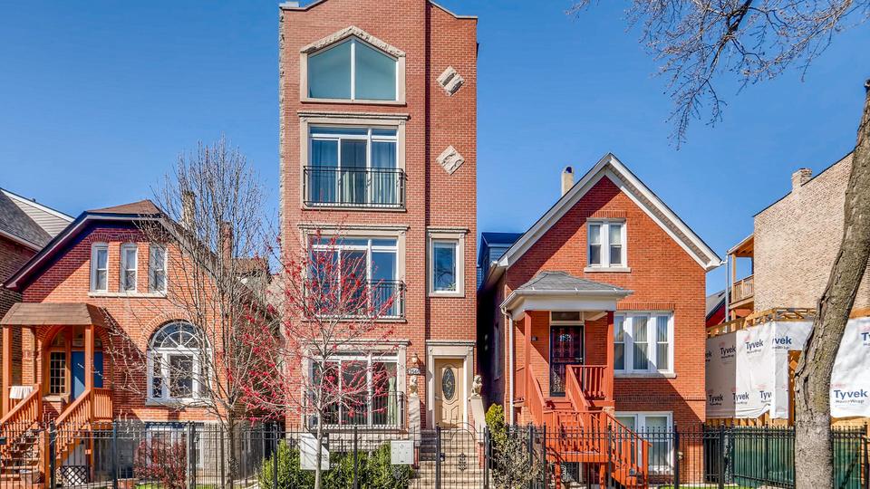  2546 W Haddon Ave #1, Chicago, IL 60622 photo 2