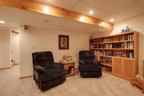 464 Willow Rd, Lakemoor, IL 60051 photo 22