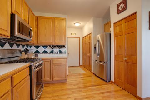 464 Willow Rd, Lakemoor, IL 60051 photo 8