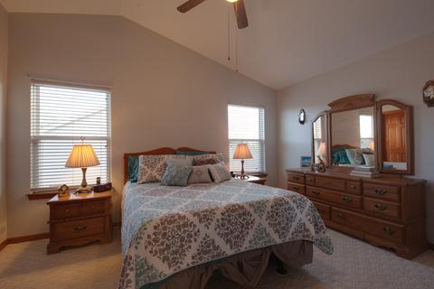 464 Willow Rd, Lakemoor, IL 60051 photo 14