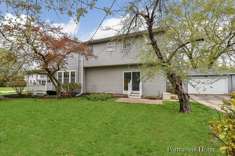 738 S 4th St, Aurora, IL 60505 photo 3