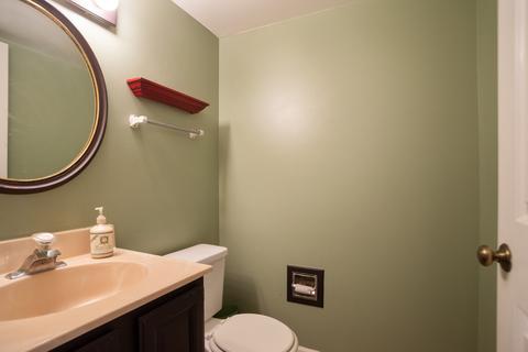1249 Clover Ln, Hoffman Estates, IL 60192 photo 8
