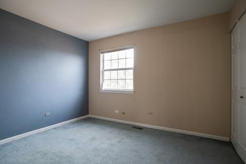1249 Clover Ln, Hoffman Estates, IL 60192 photo 11