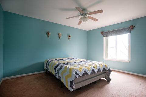 1249 Clover Ln, Hoffman Estates, IL 60192 photo 12