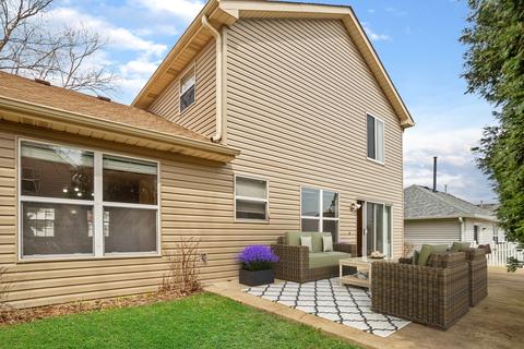 1249 Clover Ln, Hoffman Estates, IL 60192 photo 15