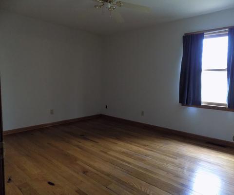 609 S Broadway St, Mchenry, IL 60050 photo 7