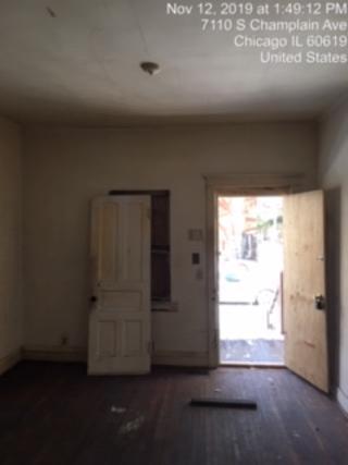 7110 S Champlain Ave, Chicago, IL 60619 photo 2