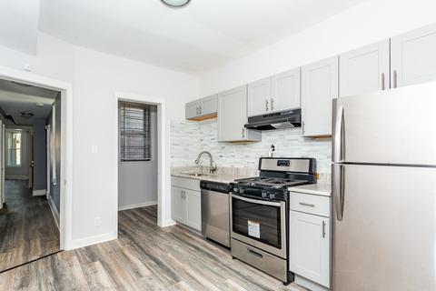 1427 E 69th Pl, Chicago, IL 60637 photo 15