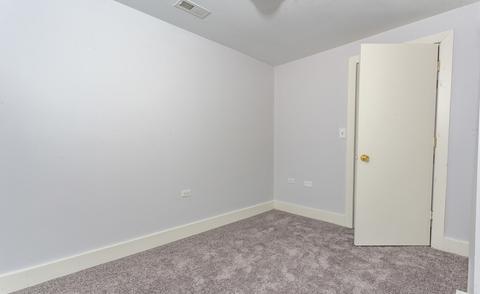 1427 E 69th Pl, Chicago, IL 60637 photo 18