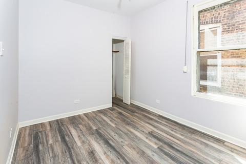 1427 E 69th Pl, Chicago, IL 60637 photo 8