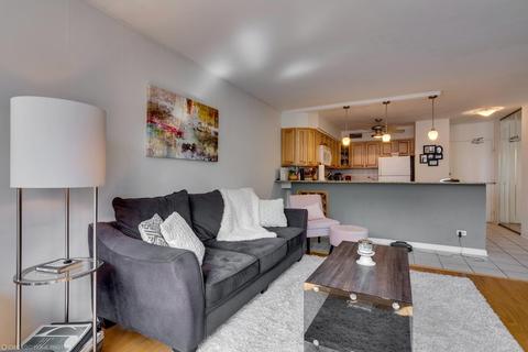 30 Elm St #19E, Chicago, IL 60611 photo 5