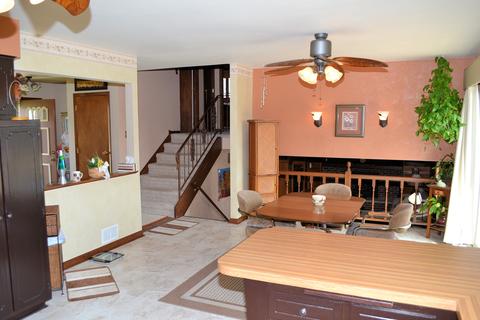 2727 E Old Post Rd, Crete, IL 60417 photo 9