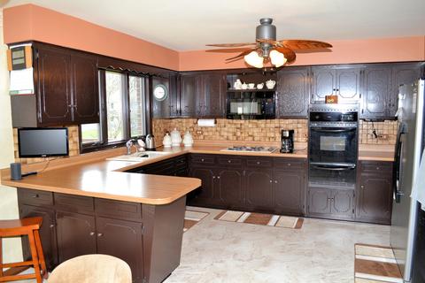2727 E Old Post Rd, Crete, IL 60417 photo 7