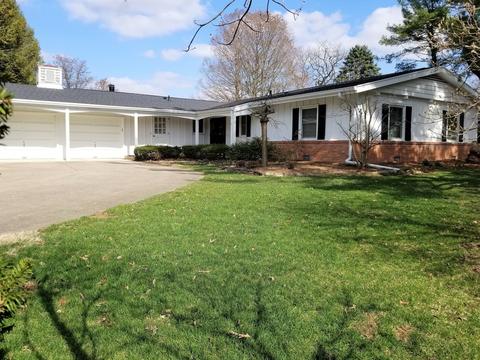 15 Oak Ct, Champaign, IL 61822 photo 1