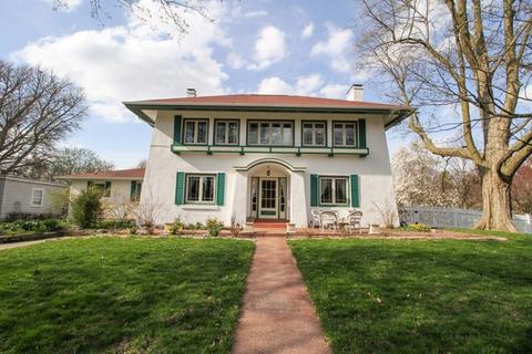 1522 E Olive St, Bloomington, IL 61701 photo 1