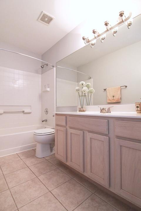 2403 Baldwin Ct, Aurora, IL 60503 photo 18