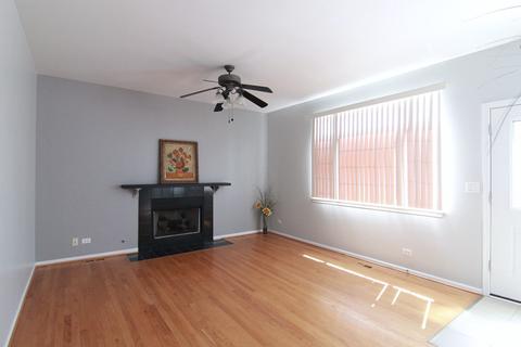 2403 Baldwin Ct, Aurora, IL 60503 photo 10