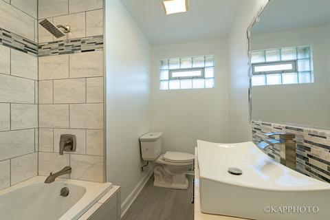 322 E 87th Pl, Chicago, IL 60619 photo 14