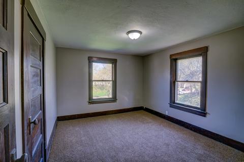 1020 E Main St, Clinton, IL 61727 photo 15