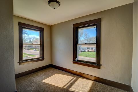 1020 E Main St, Clinton, IL 61727 photo 13
