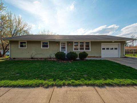 1101 Beech St, Normal, IL 61761 photo 1