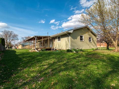 1101 Beech St, Normal, IL 61761 photo 3