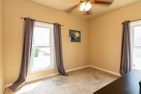 322 Standish St, Elgin, IL 60123 photo 7