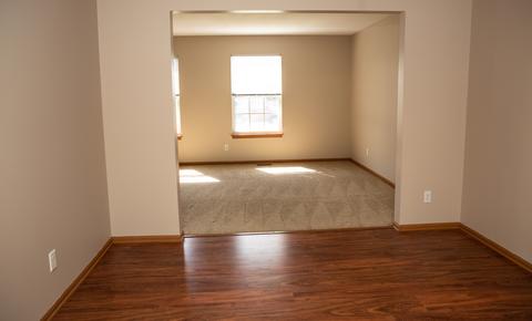 1231 Willowbrook Dr, Belvidere, IL 61008 photo 5