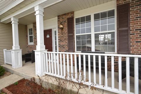 6708 Bazz Dr, Plainfield, IL 60586 photo 2