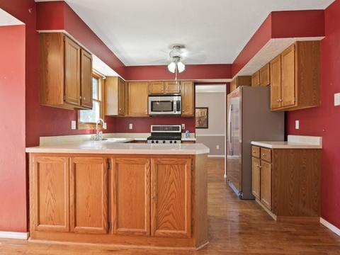 307 Clover Ct, Bloomington, IL 61704 photo 10
