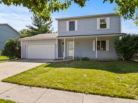 307 Clover Ct, Bloomington, IL 61704 photo 1