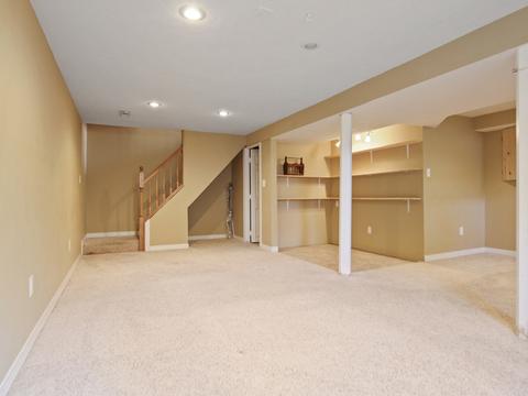 307 Clover Ct, Bloomington, IL 61704 photo 24