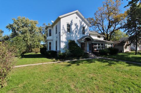 324 Oak St, Braidwood, IL 60408 photo 2