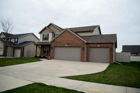 2701 Fieldstone Ct, Normal, IL 61761 photo 2