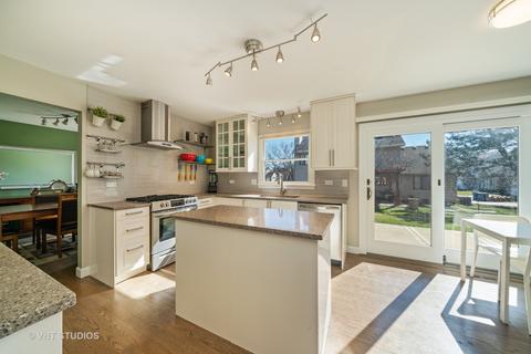 267 Windsor Dr, Bartlett, IL 60103 photo 8