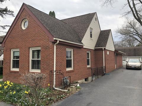 611 Normal Rd, Dekalb, IL 60115 photo 2