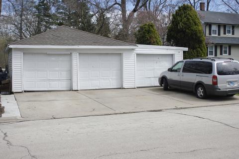 188 E North Ave, Addison, IL 60101 photo 5