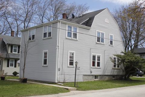 188 E North Ave, Addison, IL 60101 photo 2