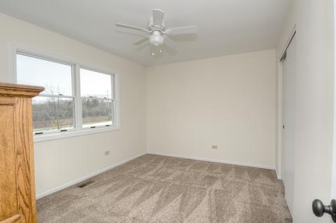 608 Stuart Dr, Carol Stream, IL 60188 photo 24