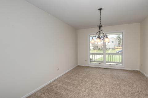 608 Stuart Dr, Carol Stream, IL 60188 photo 16