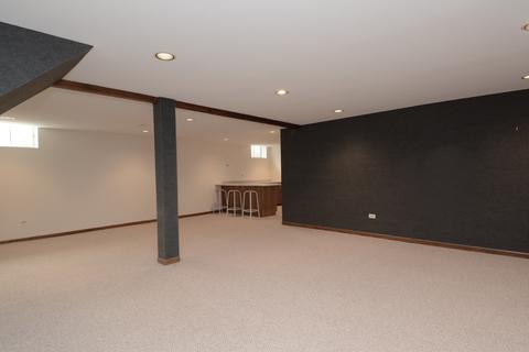 608 Stuart Dr, Carol Stream, IL 60188 photo 27